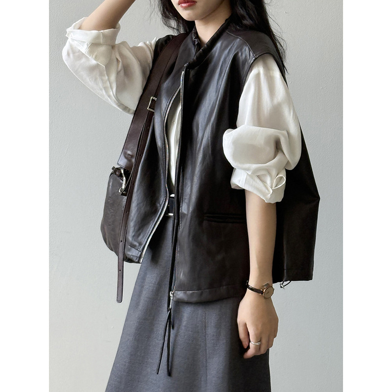 Beishan Tongshu Vintage PU Leather Vest for Women, Autumn French-style Plaid Lined Sleeveless Leather Vest H9863