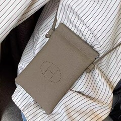 本革携帯電話バッグミニ小さなバッグ携帯電話用小さなショルダーバッグクロスボディ女性の2025新しいバッグ軽量夏