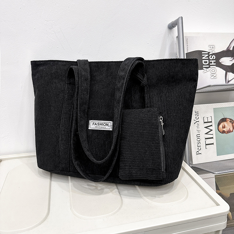 2025 otoño e invierno nueva moda bolso de hombro de pana de gran capacidad bolso de mano fresco estilo japonés bolso grande de pana de color puro para mujer