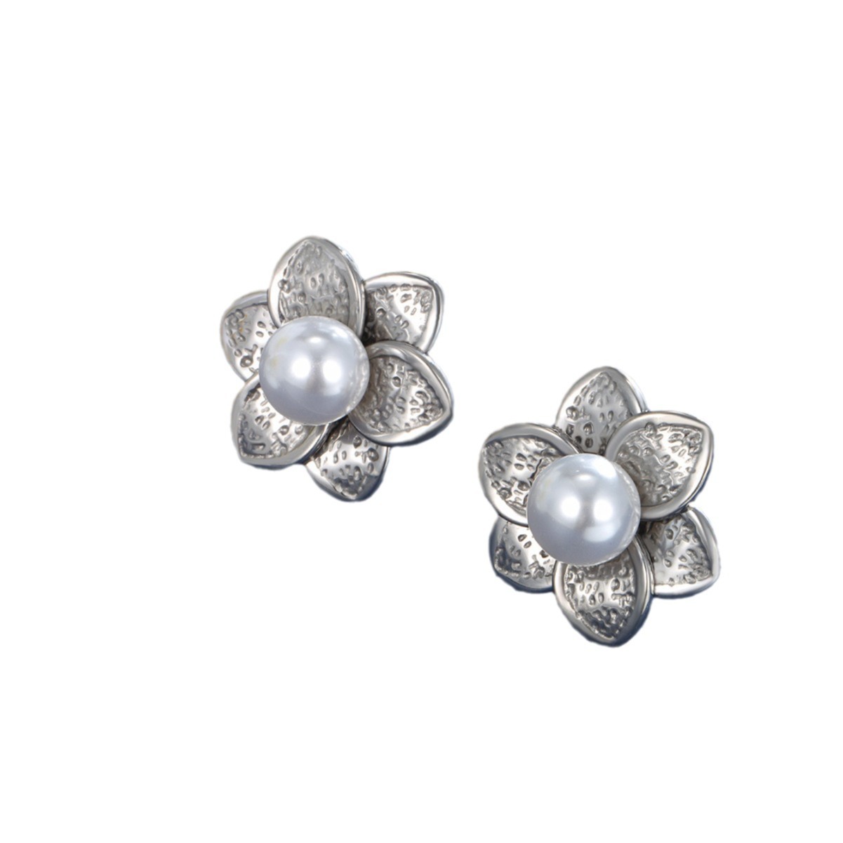 Xuping joyería de acero inoxidable perla flor perla pendientes de nicho de alto nivel retro pendientes de flores