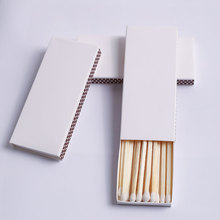 75mm纯白盒现代简约无字无印刷白头香氛香薰蜡烛火柴批发防风