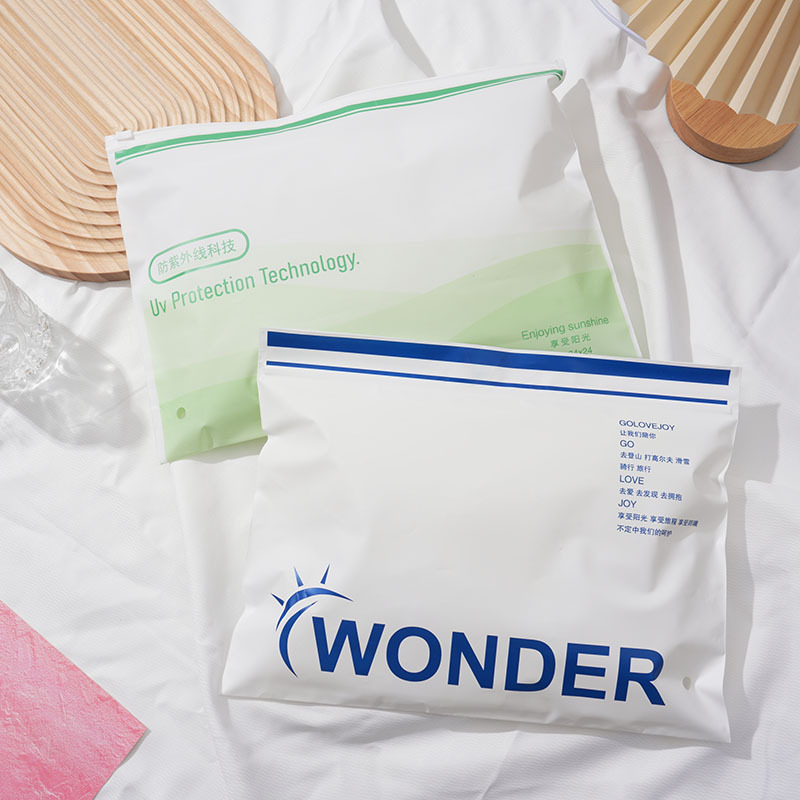 Bolsa de embalaje de ropa de protección solar de verano, ropa de secado rápido, camiseta, bolsa con cremallera, bolsa mate cpe, bolsa ziplock de película blanca lechosa, personalizada