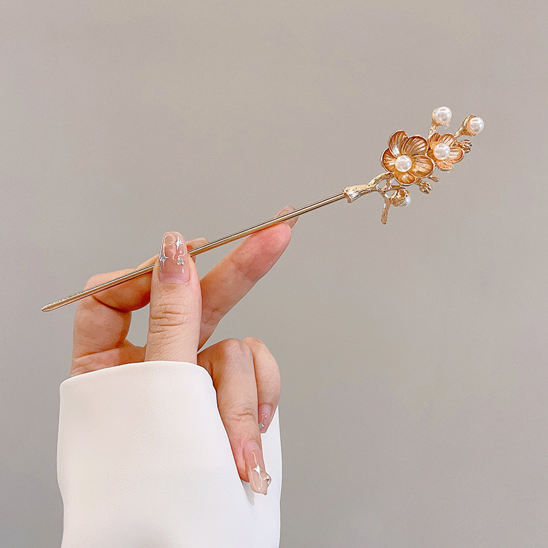 新しい中国風の合金の花のヘアピン、古代スタイルのヘアピン、ハイエンドの軽い高級タッセルヘアピン、ヘアアクセサリー卸売|undefined