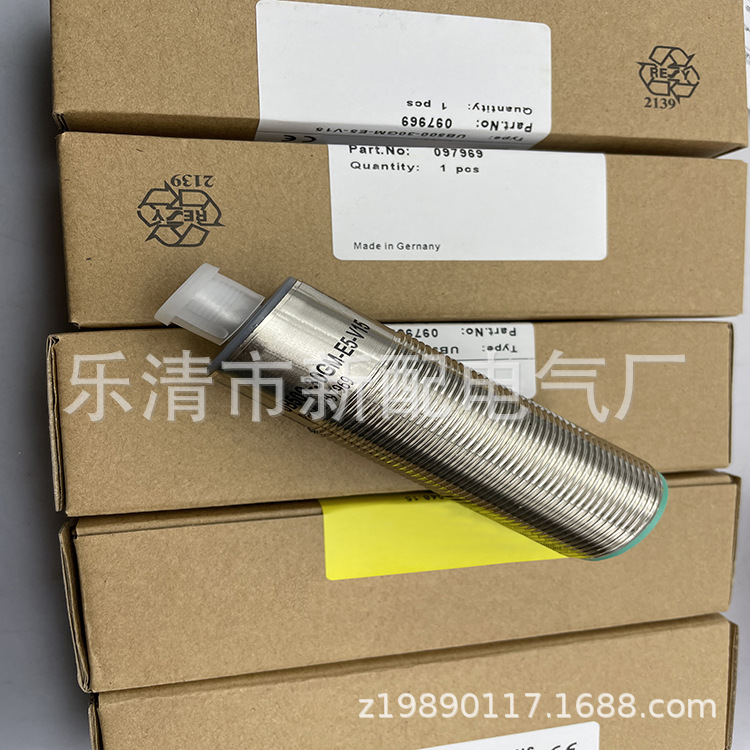 实物现货全新UB500-F54-U-V15 接近开关 质保一年