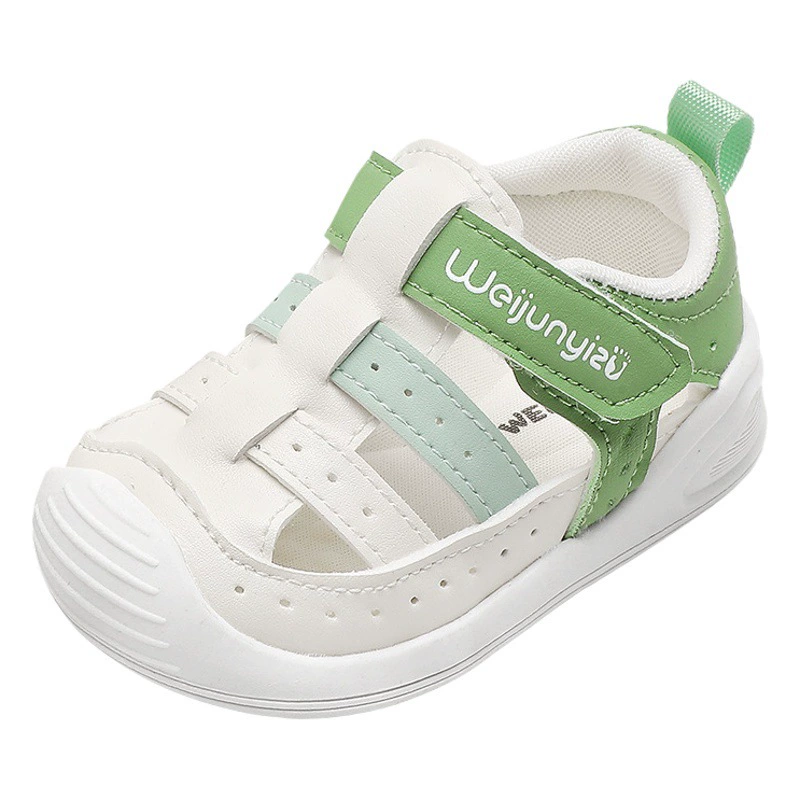 2024 Новая детская обувь для мальчиков и девочек, летняя противоскользящая детская обувь на мягкой подошве для маленьких и средних детей, дышащие сандалии с сеткой