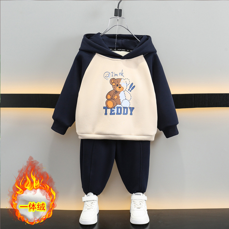 6747 Traje de terciopelo para niños 2024 Otoño e invierno Nuevo estilo Suéter grueso para niños Traje de dos piezas deportivo para niños y bebés