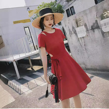2025夏季新款露肩圆领短袖显瘦飘逸气质仙女小礼裙韩版连衣裙潮