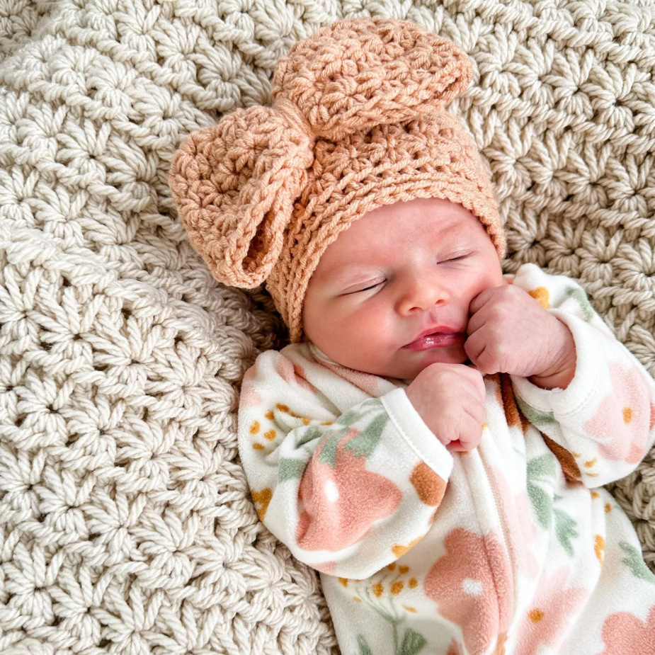 Rosas sombrero de crochet patrón de sombrero de aguja de estrella gran arco sombrero de bebé MJs deshacerse del diseño