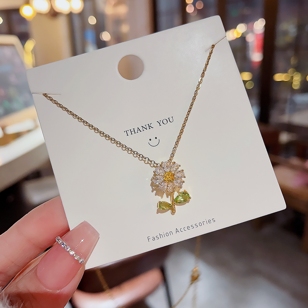 304 Stainless Steel Chain Material cable chain Chain Type 1 Piece Quantity Wholesale Jewelry Sweet Sunflower Titanium Steel Zircon Inlay Pendant Necklace