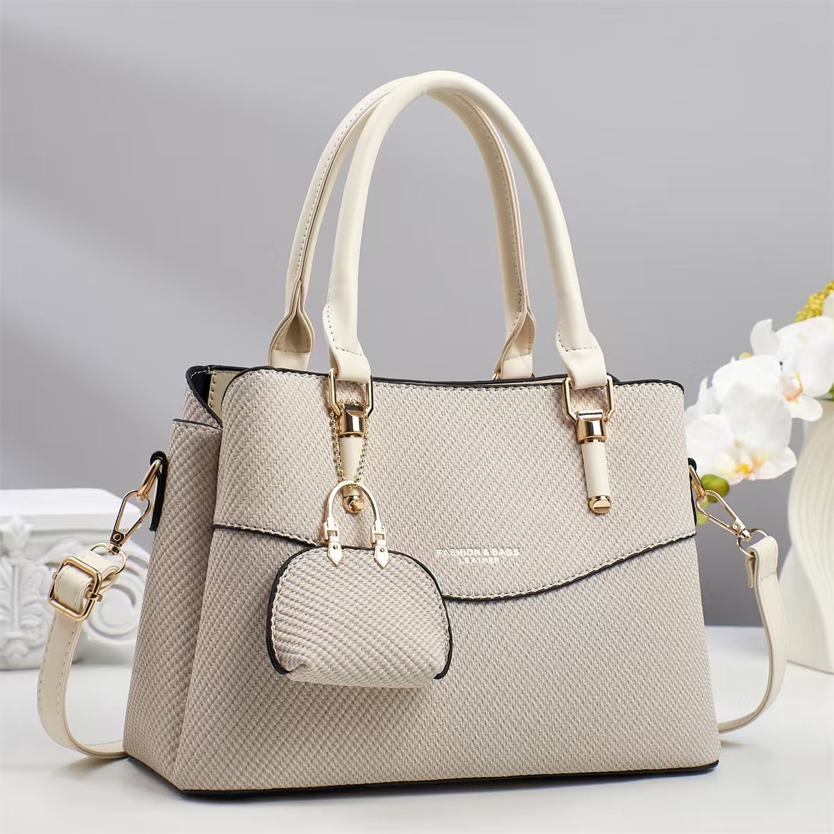 Bolsa de regalo del día de la madre 2025, nueva atmósfera de madres de mediana edad, bolso de mano de moda para mujeres, bolso de mochila