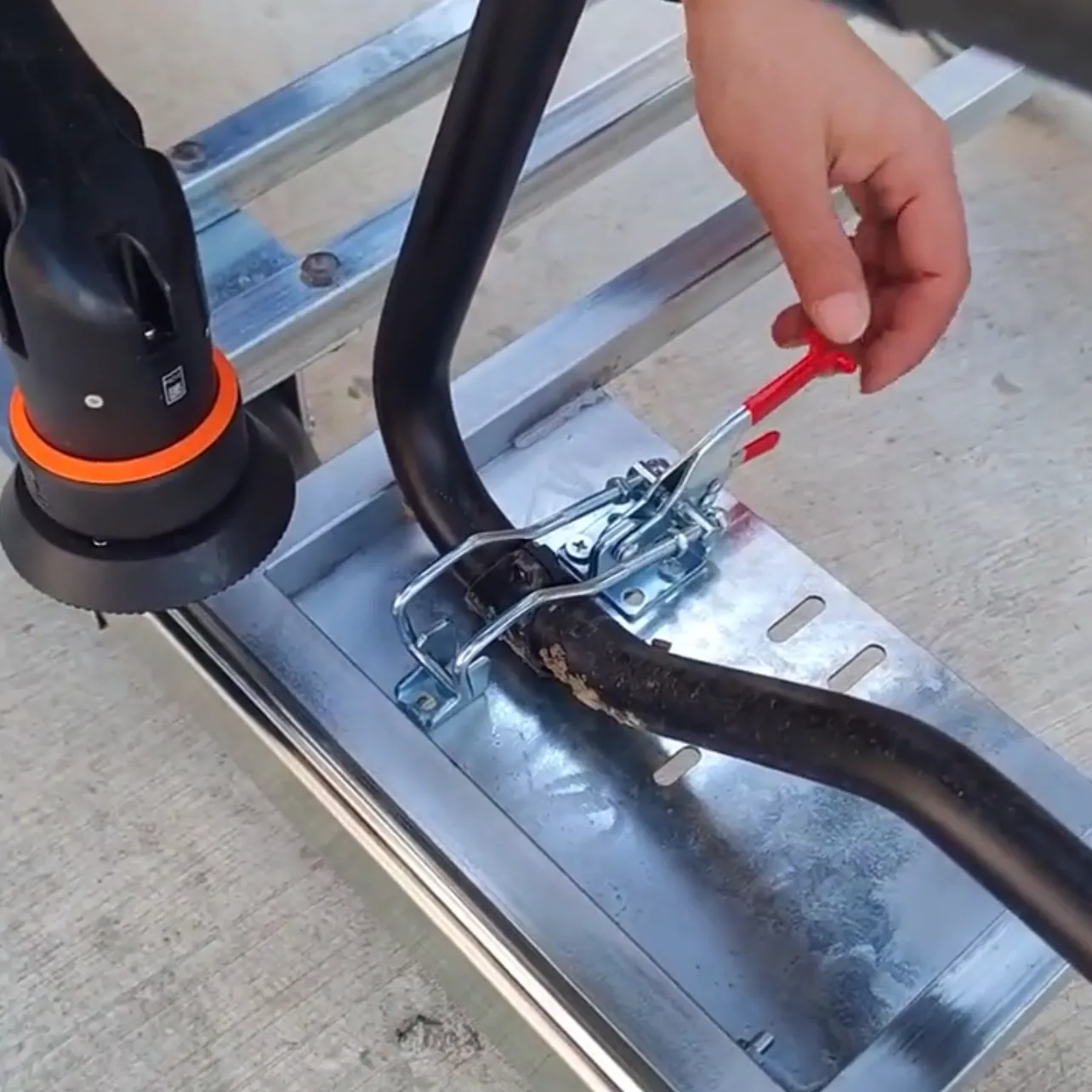 批发农用无人机T60 T50 T40 T30 T20 T25P运输固定夹机身快速卡扣