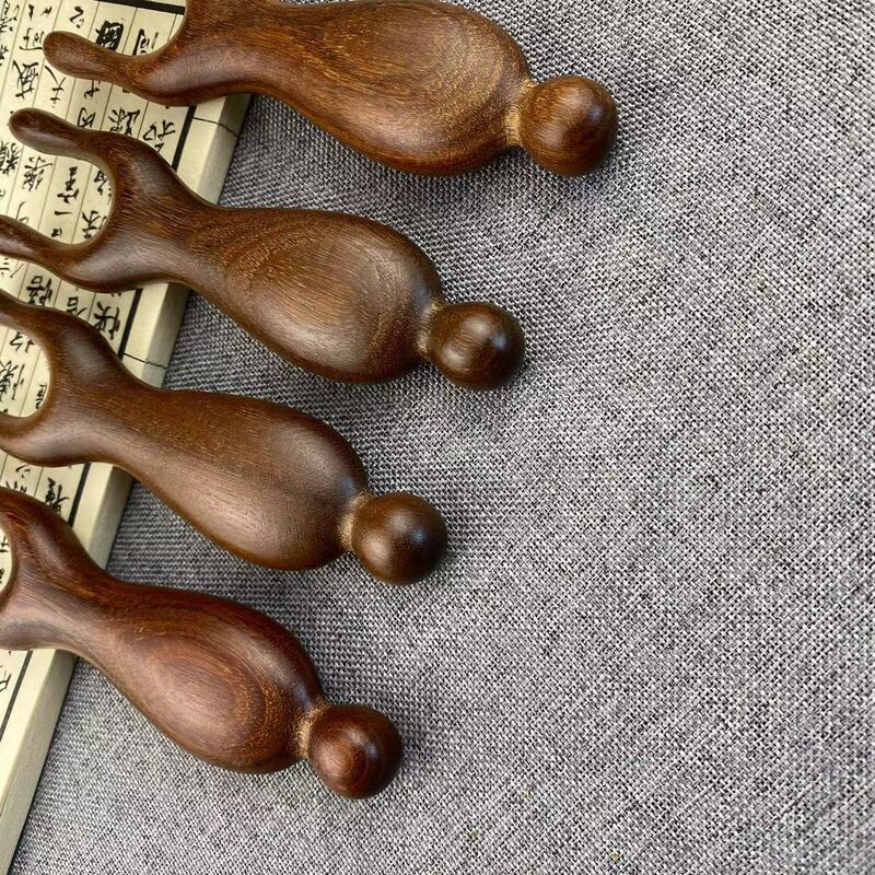 カエルの目のマッサージ器の目の周りの目の鼻のマッサージの頭の経絡の櫛の頭皮は鼻筋をかすめて目の神器の棒を保護します。|undefined