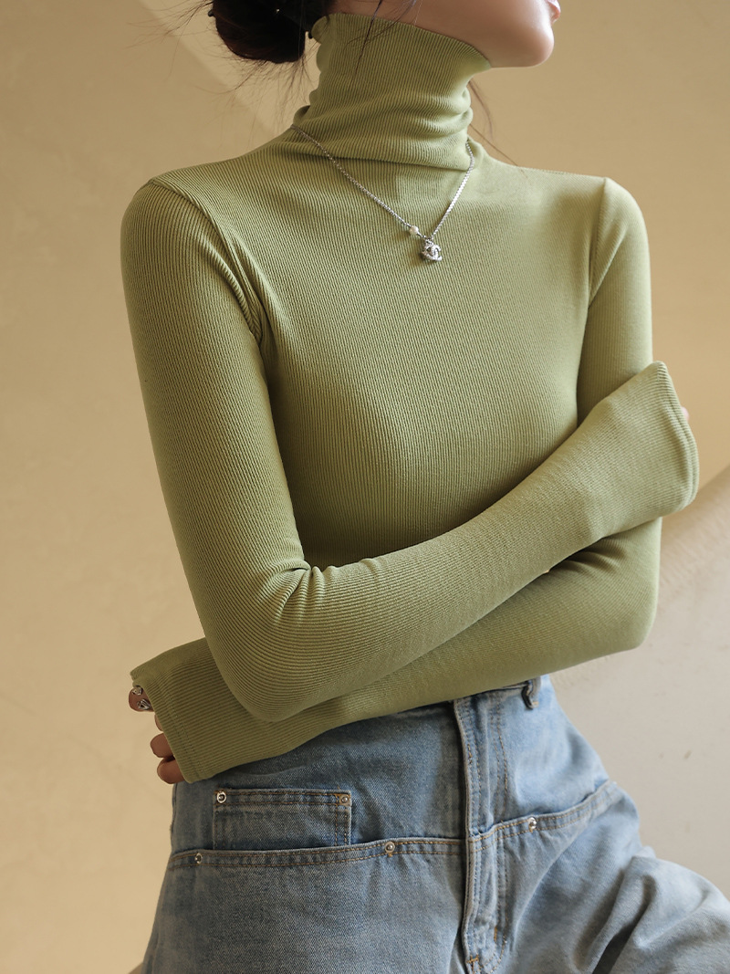 Camiseta térmica de cuello alto y grueso de la marca Q para mujer, nueva camiseta de manga larga a rayas blancas y negras para otoño e invierno, top moderno image 4