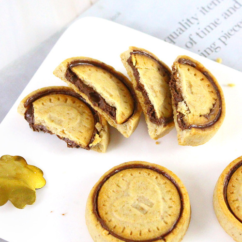 German Import Snacks Nuts & Chocolates filled with Love heart Cookies in a Bag - Perfect Gift