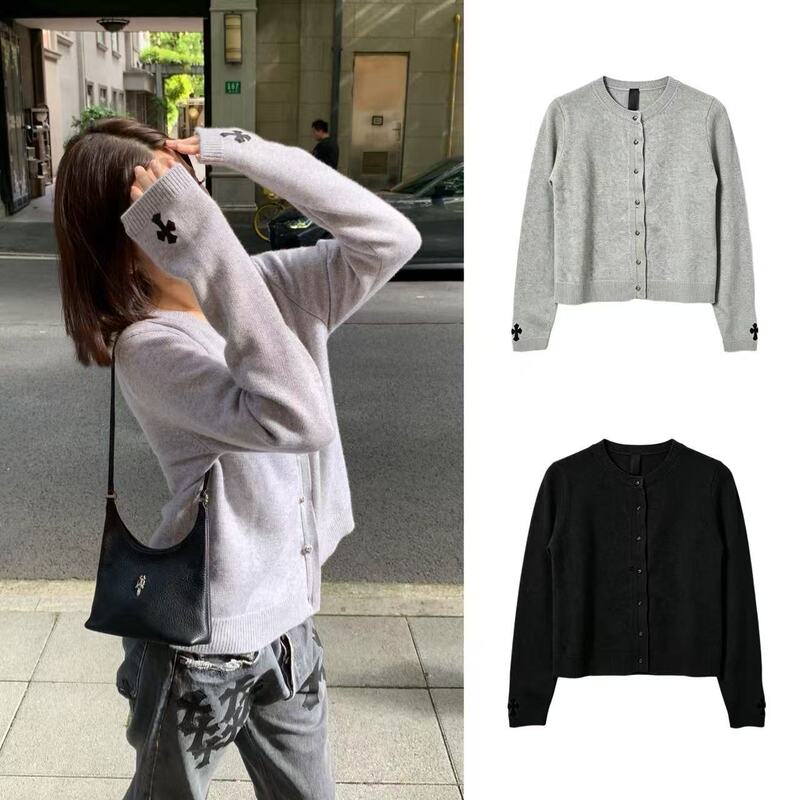 [Hanzhejia] Cross-patterned, silver-colored buttoned women's knitted cardigan, two-tone