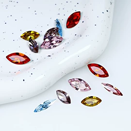 美甲饰品;饰品配件;水钻