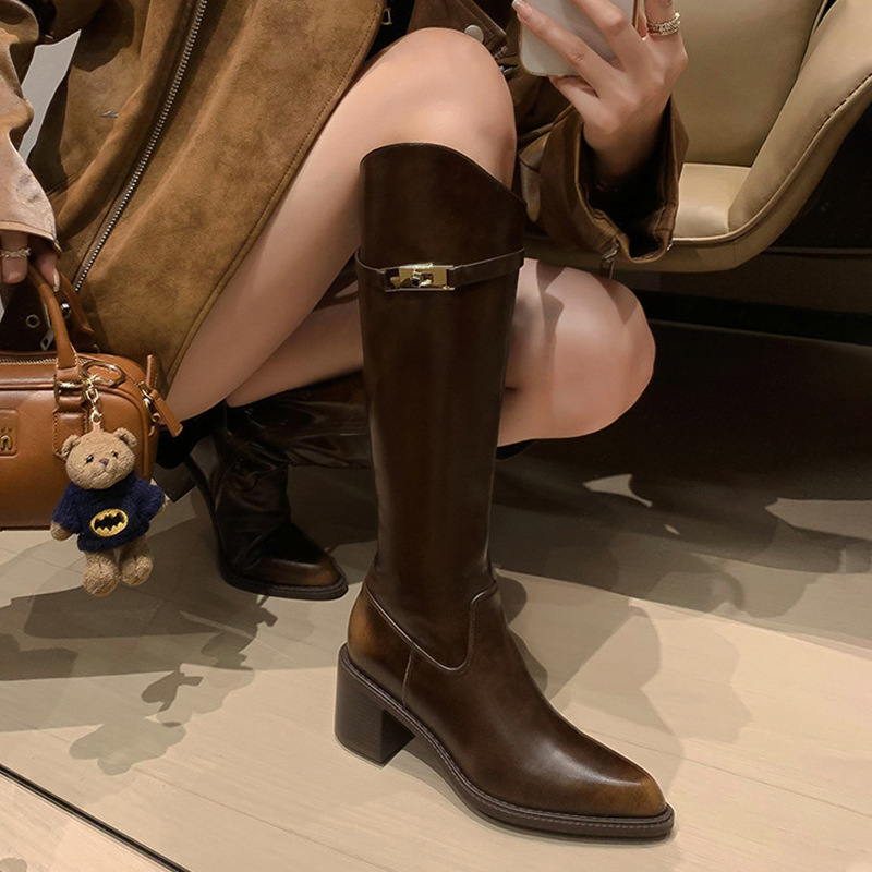 Demi-season retro brown high boots heels