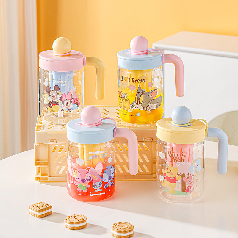 Nueva taza de agua de vidrio de Disney, alta resistencia a altas temperaturas, pajita de gran capacidad con tapa, taza de mango con fugas de té de alto valor