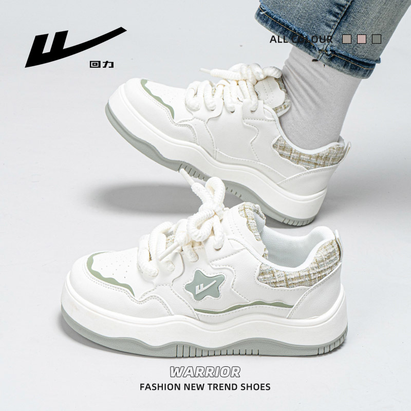 Zapatillas deportivas transpirables y cálidas de la marca Warrior con diseño estilo Chanel, zapatillas casuales de suela gruesa con cordones y de caña baja para mujer, zapatillas de nuevo diseño para estudiantes.