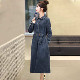 牛仔连衣裙女春秋2025新款洋气减龄中年洋气妈妈收腰a字衬衫裙子