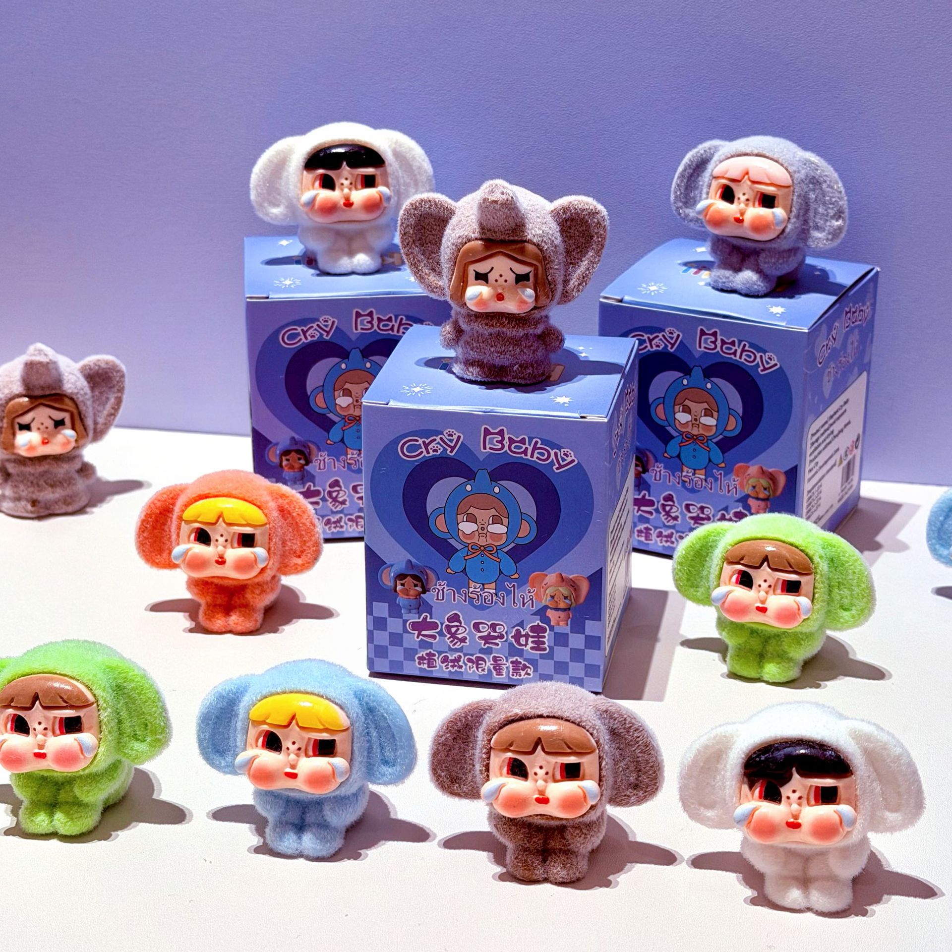 Muñeca de dibujos animados caja ciega encantadora granulares hechas a mano de la moda juegan nuevos muñecas decorativas de escritorio papelería creativa