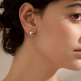 耳钉;项链;戒指