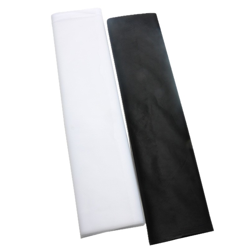 Hadas de hadas de celebridades en línea 1,6 m de ancho negro hilo de nieve flor floral velo de embalaje material de malla suministros de boda al por mayor