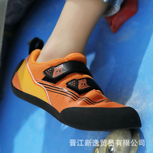 Factory direct selling cross -border children's rock climbing shoes professional climbing non -skid room training shoe outdoor first learning stones