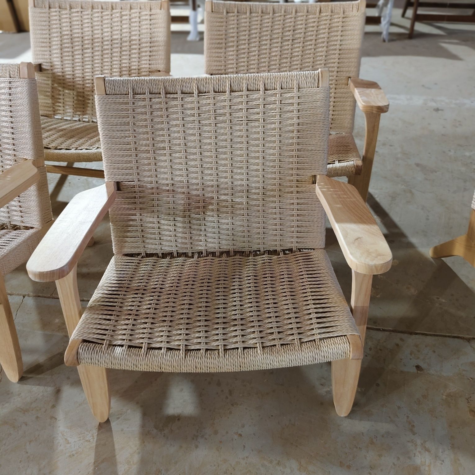 Sofá casero individual pequeño tipo de vivienda sala de estar balcón tejido de cuerda estilo japonés retro silla de ocio de madera maciza