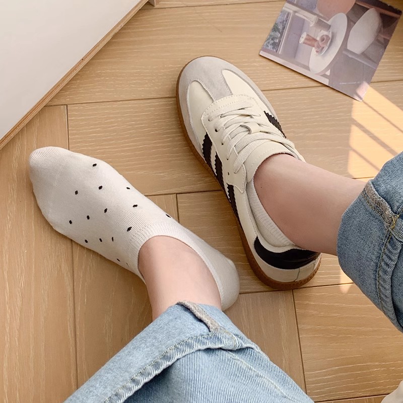 Calcetines Zhuji para mujer, calcetines de barco de lunares, calcetines finos de primavera y verano para mujer, calcetines antibacterianos y desodorantes, calcetines de mujer deshuesados de todo fósforo