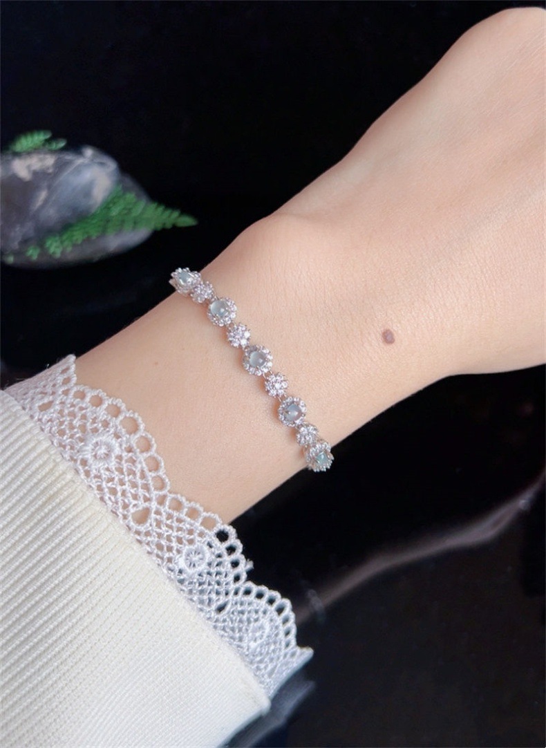 Vòng tay ngọc bích tự nhiên băng mặt trời 925 bạc dát mặt trứng bầu khóa an toàn chi tiết 49
