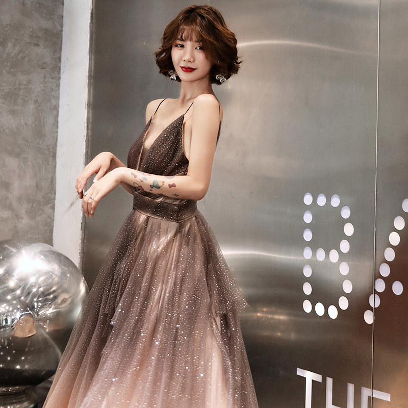 Vestido de noche para mujer 2025, nuevo vestido largo elegante con tirantes y diseño sin espalda para anfitriona de banquete