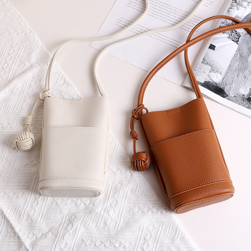 Cross-Border High-End Woven Ball Soft Leather Crossbody Women's Mobile Phone Bag 2026 Korean Version New Simple Lightweight Small Bag Cross-Border High-End Woven Ball Soft Leather Crossbody Women's Mobile Phone Bag 2026 Korean Version New Simple Lightweight Small Bag