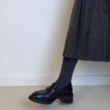 ţƤ��~�ָ�ͨ�ں��ɽ�軨����Ь�͹�Ӣ��С���ӑ���һ�_��ƤЬ