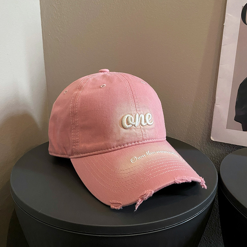 Coreano ins agujero letras sombrero de béisbol mujer 2025 nuevo sombrero de borde ancho grande perímetro de la cabeza para aumentar la profundización sombrero de béisbol