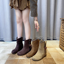 民族风复古短筒靴女2025秋季新款配裙子旅游度假西部靴子勃肯短靴