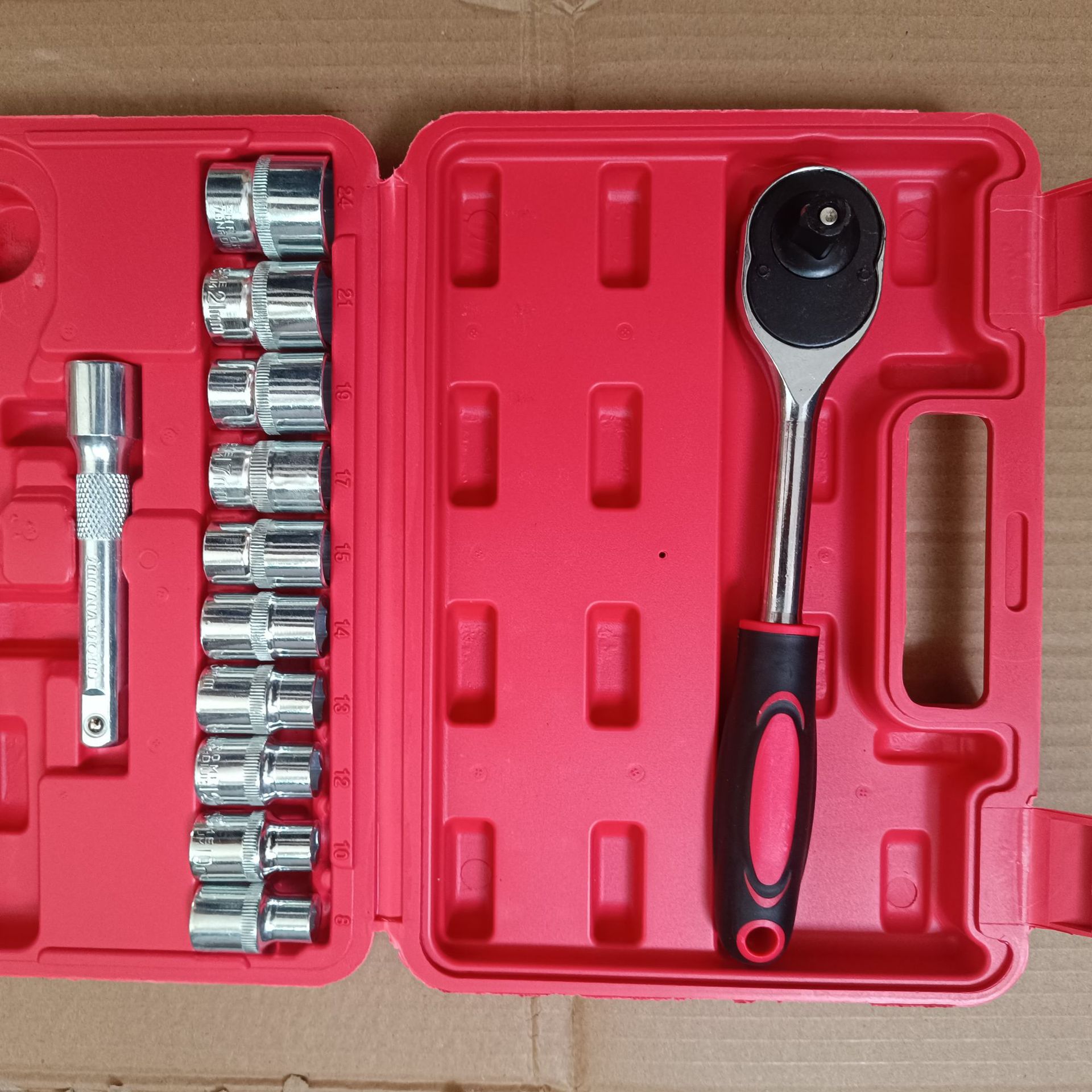 多功能套筒扳手套装万能车家用工具套装汽修修车省力T型套筒工具