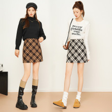 品牌毛呢格子女式半身裙2025新款高腰显瘦包臀裙英伦格子A字短裙