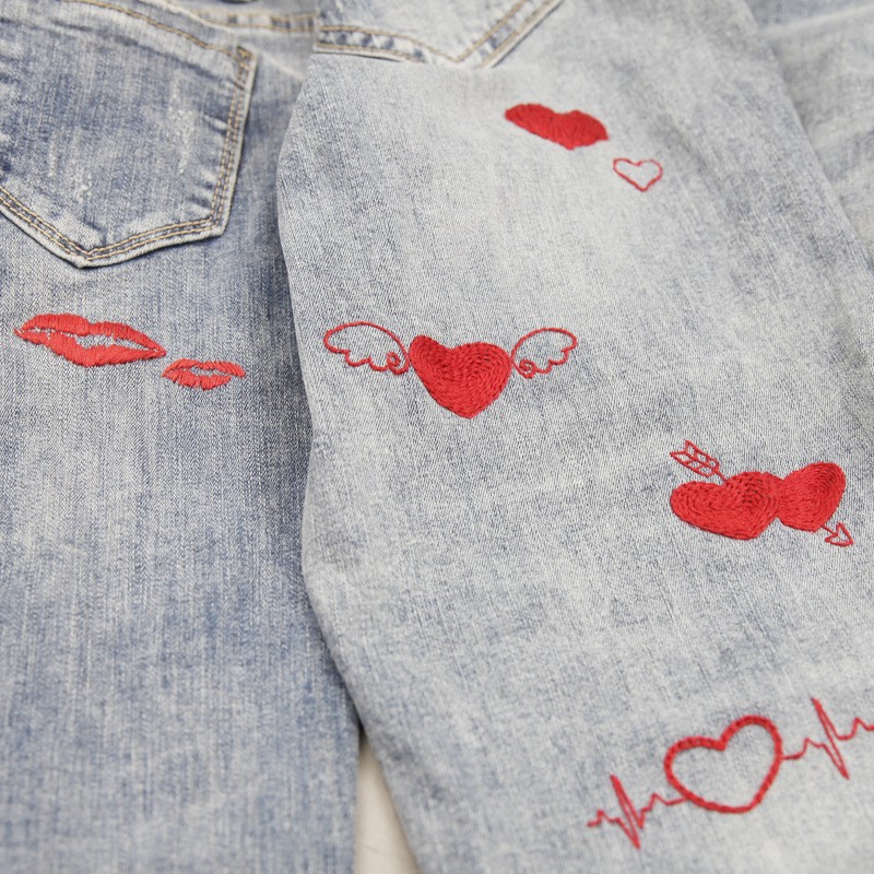 Paquete de material de bricolaje bordado a mano Lu bordado principiante autobordado pareja camiseta pantalones de manga corta regalo bordado creativo