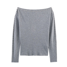 辣妹露肩斜领铆钉烫钻长袖针织衫女秋季新款抽褶收腰弹力t恤