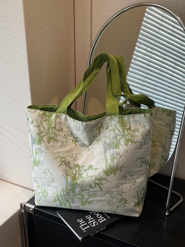 海外取寄せ品新中国風ハンドバッグ2025新作刺繍万能ショルダーバッグ大容量通勤トートバッグ|undefined