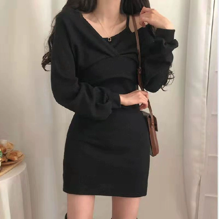Комплект: платье‑халтер и футболка (жен.), французский стиль, демисезон, длинные рукава, чёрный/кофе S–3XL