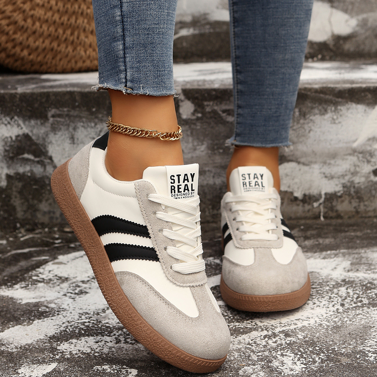 2026 primavera y otoño nuevos zapatos deportivos casuales para mujeres transfronterizos de tamaño grande retro zapatos de entrenamiento alemán zapatos de skate para mujeres transfronterizos europeos y estadounidenses