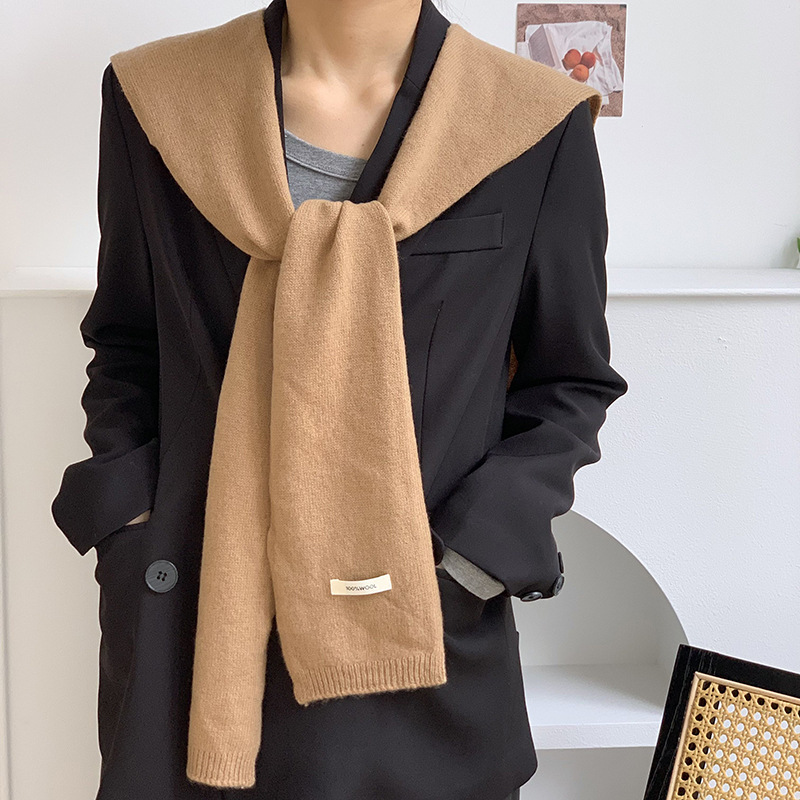 Tejido de lana pura con un chal de aire acondicionado de mujer cuello falso decoración bufandas de nudos hombros cálidos manteniendo el cuello