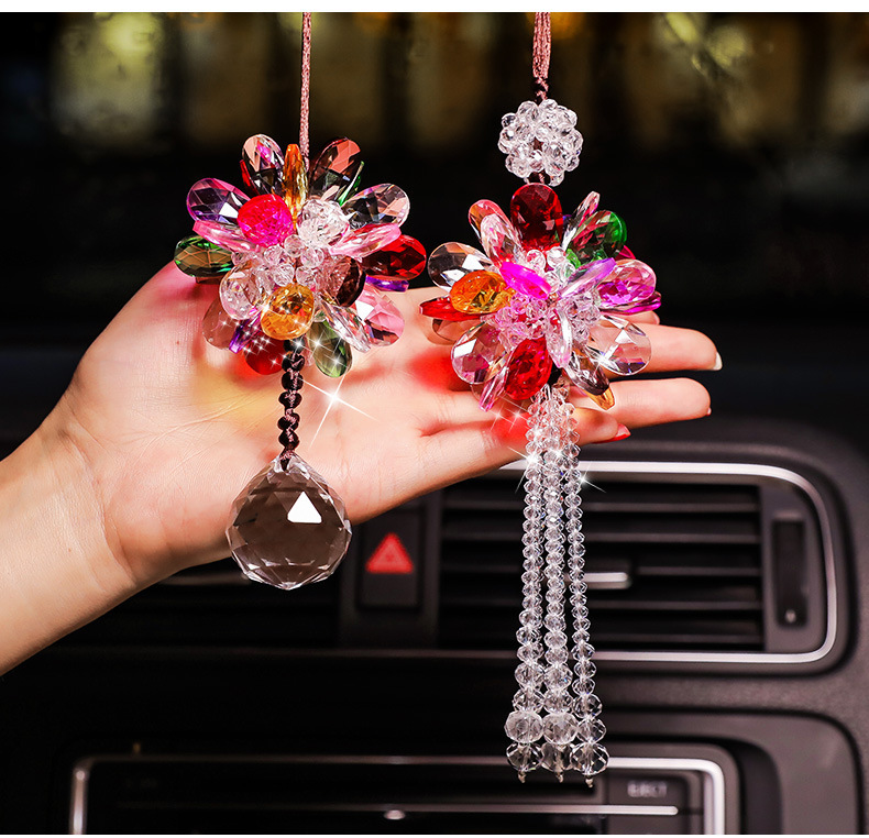 New Crystal Pendants, Car Hangings, Car Decorations, Crystal Flower Petal Crafts, Car Hanging Gifts
