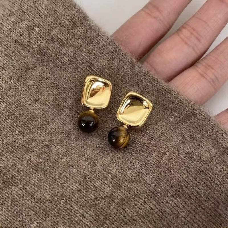 美拉德复古虎眼石秋冬复古耳环小众设计感气质个性时尚精致耳环女|undefined