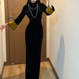 蓬莱金新中式改良旗袍连衣裙女秋冬中式贵气丝绒旗袍黑色长裙长袖