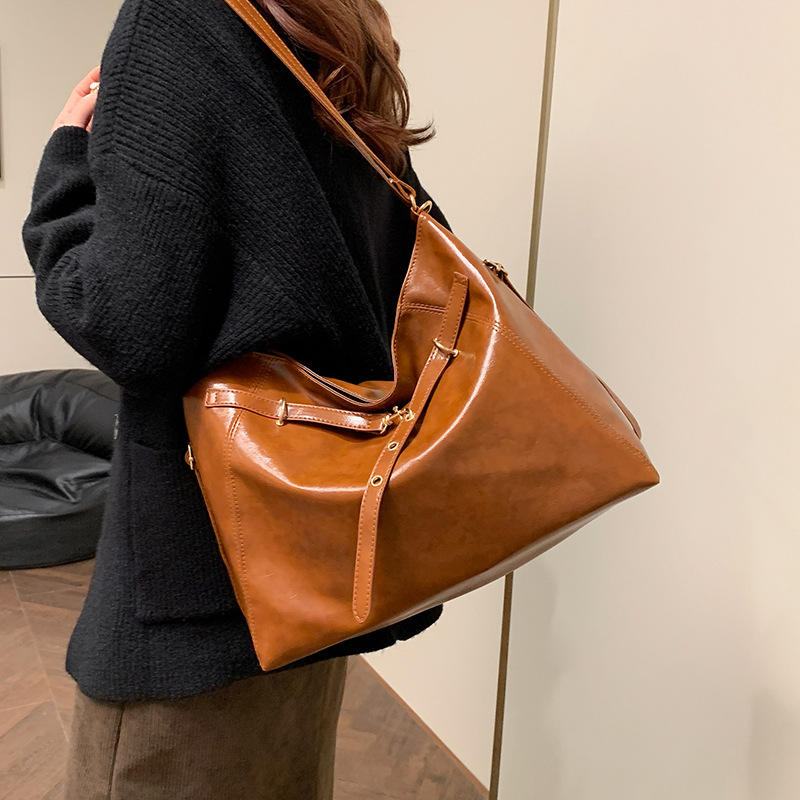 Meilad multifuncional mochila de hombro de mujer otoño / invierno 2024 retro mochila de hombro de gran capacidad bolsa de mano