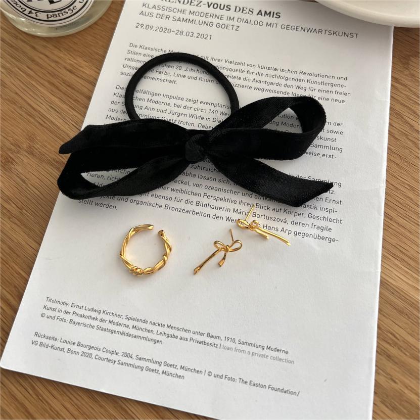 4g Weight 925 Sterling Silver Ear Needle Material Ear Studs Classification 1 Pair Quantity Daily Occasion 925 Sterling Silver Material Bow Knot Pattern Women's Gender Simple Style Style Plating Craft 925 Sterling Silver Bow Knot Simple Style Ear Studs For Women's 10