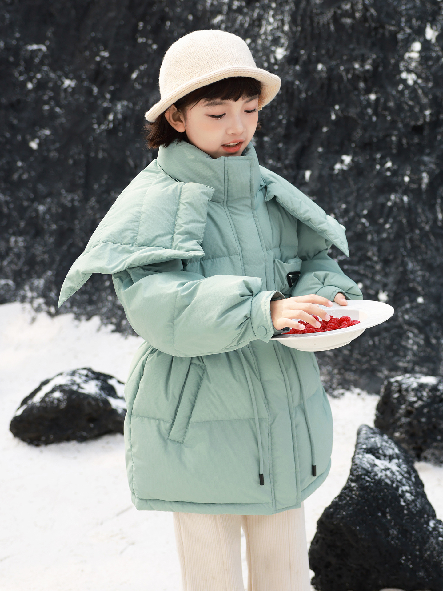 Demi-season children's down jacket